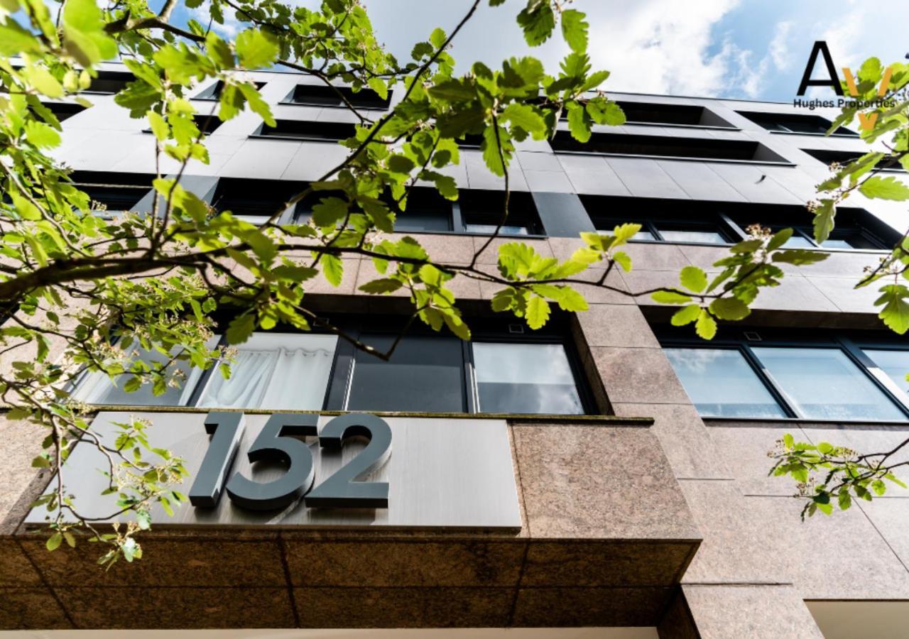 Business-Ready Apartment - Central Location, Free Wi-Fi, Parking By Av Hughes Properties Milton Keynes Buitenkant foto